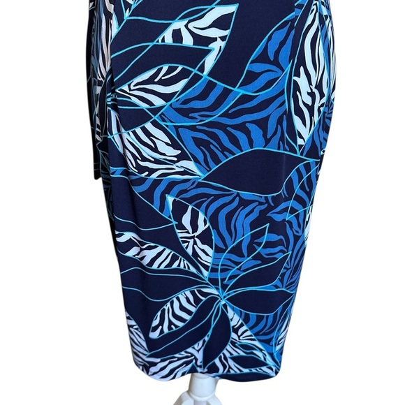 Maggy London Wrapped Around Belted Tie on the Side Size 8 - Picture 11 of 17